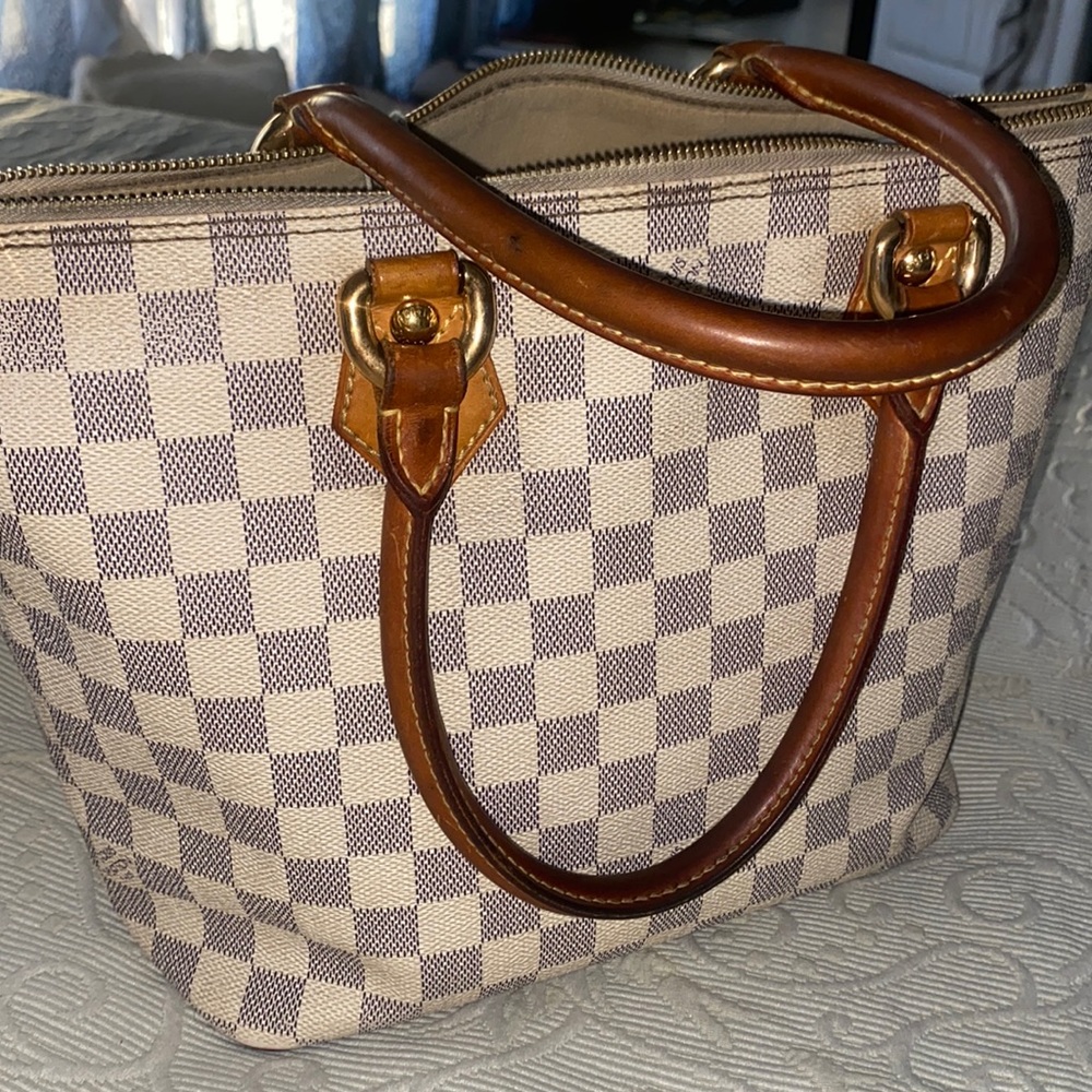 ❤️💐Louis Vuitton Saleya Leather Handbag Azur PM
